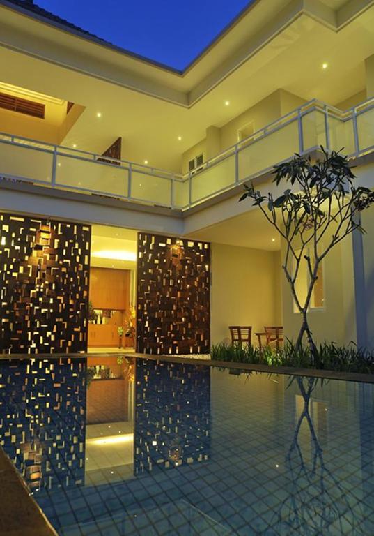 Готель Oxy House Bali Санур Екстер'єр фото